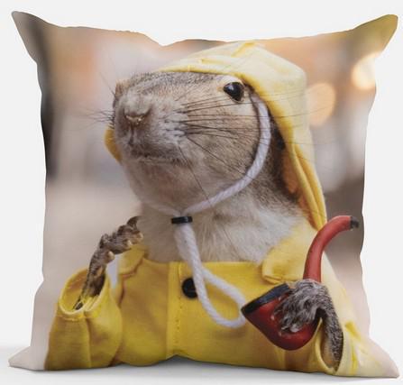 Souvenir Shop Icon Pillows @themainesouvenirshop