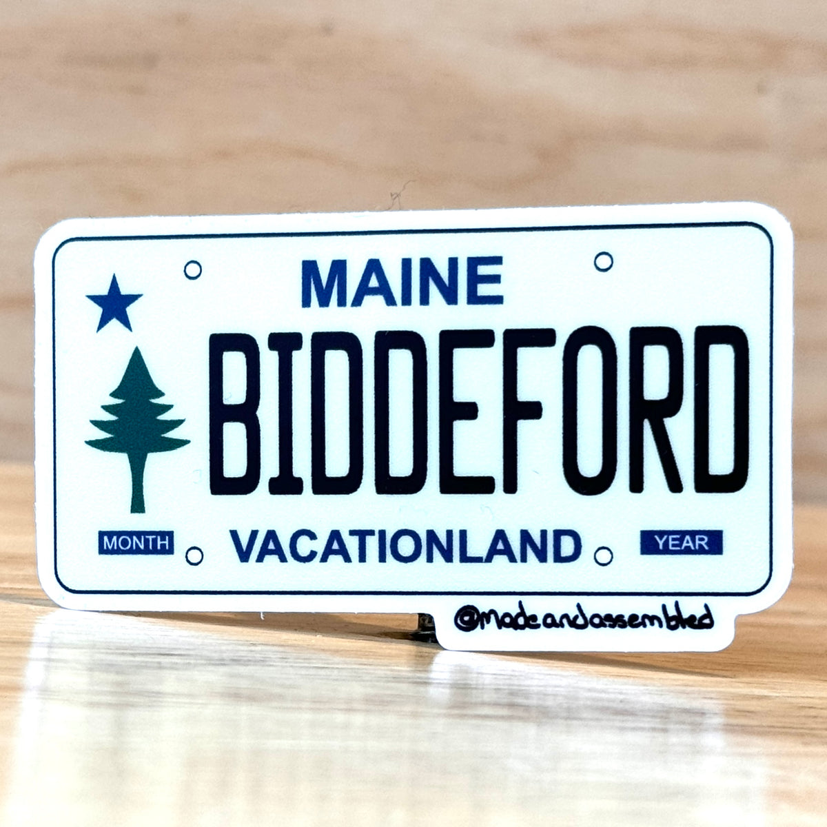 Maine License Plate Sticker by @dolesorchard
