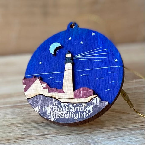 Nighttime Portland Headlight Ornament  @doles_orchard